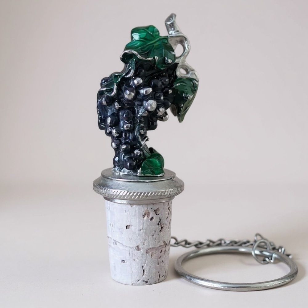 WTU Wine Things Unlimted Purple Grapes Vino Pewter & Cork Stopper Barware Party